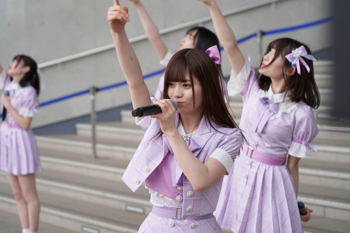 なんキニ！＜1stアルバム『Growing!!』の新衣装お披露目ライブ（第1部）＞ダイバーシティ東京プラザ フェスティバル広場（2022年2月19日）