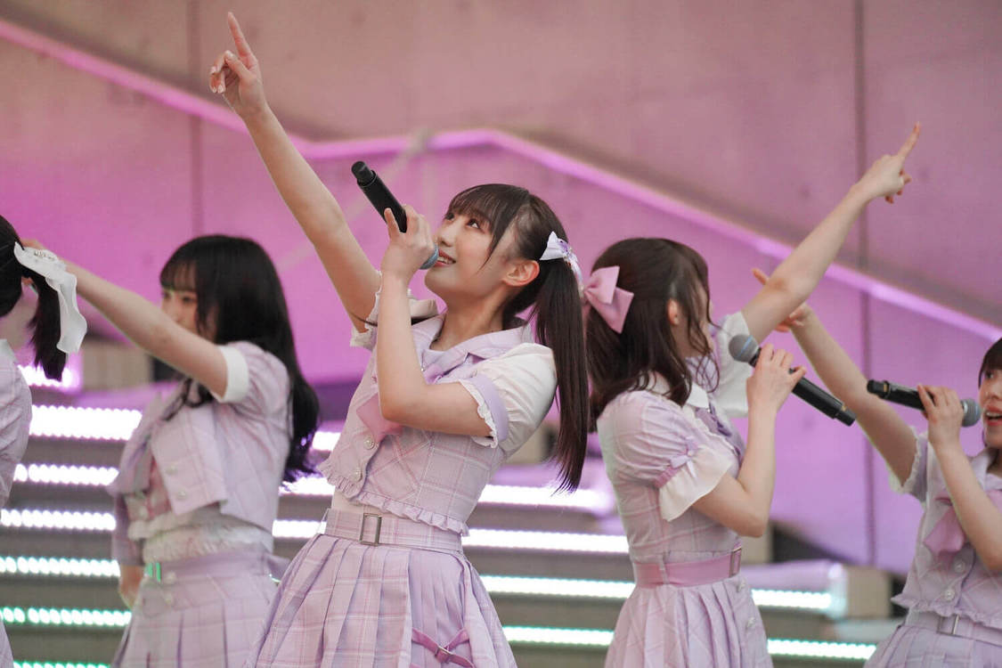 なんキニ！＜1stアルバム『Growing!!』の新衣装お披露目ライブ（第2部）＞ダイバーシティ東京プラザ フェスティバル広場（2022年2月19日）