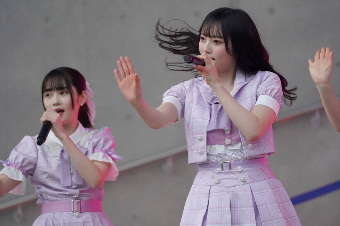 なんキニ！＜1stアルバム『Growing!!』の新衣装お披露目ライブ（第2部）＞ダイバーシティ東京プラザ フェスティバル広場（2022年2月19日）