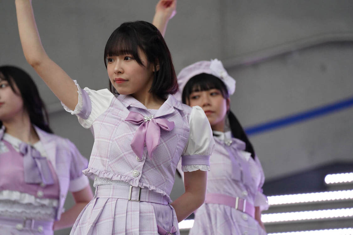 なんキニ！＜1stアルバム『Growing!!』の新衣装お披露目ライブ（第2部）＞ダイバーシティ東京プラザ フェスティバル広場（2022年2月19日）