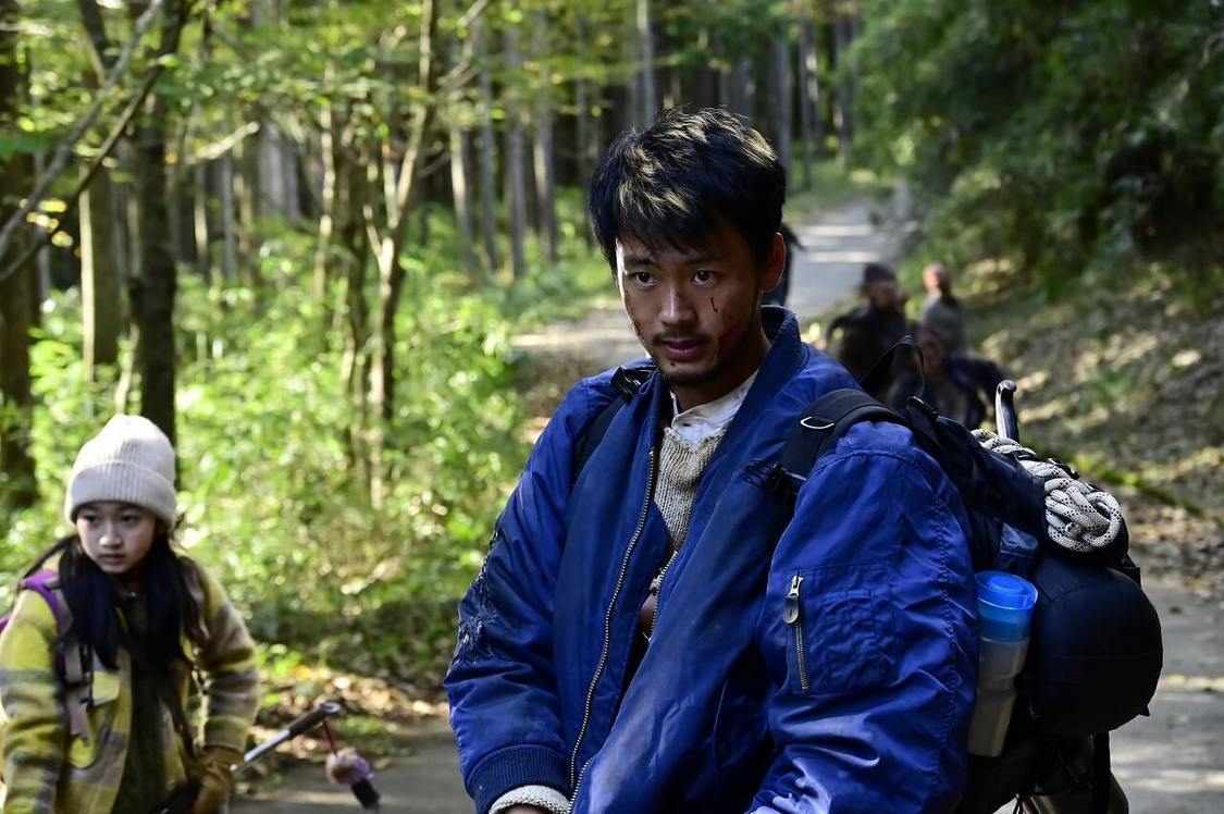 『君と世界が終わる日に』より