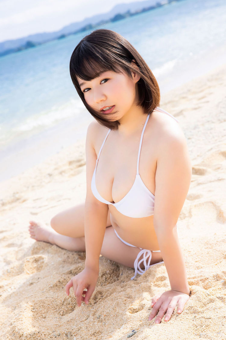 『SPA!デジタル写真集 ミスSPA!2021ツジ・ルイス「はじめまして③』誌面カット