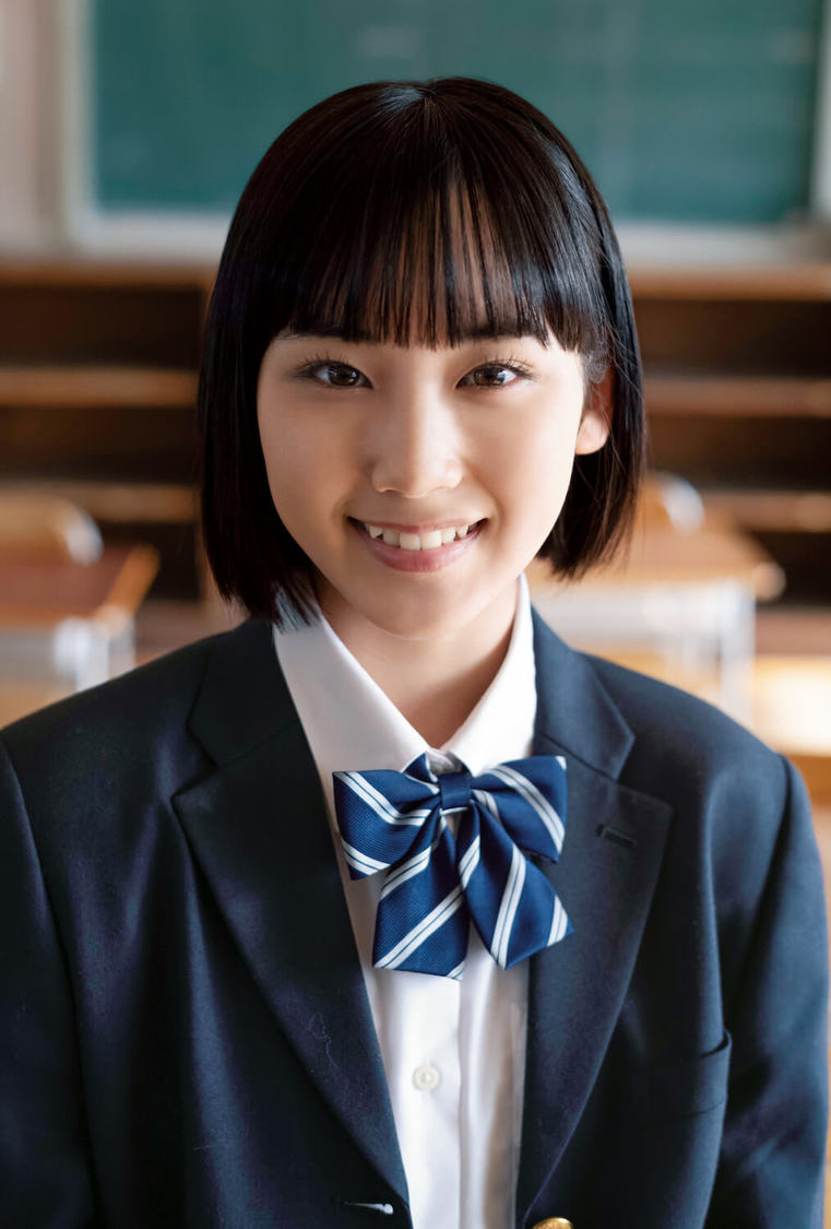 『B.L.T.graduation2022中学卒業』TOKYO NEWS magazine&mook（honto）購入特典ポストカード【江端妃咲（Juice=Juice）】