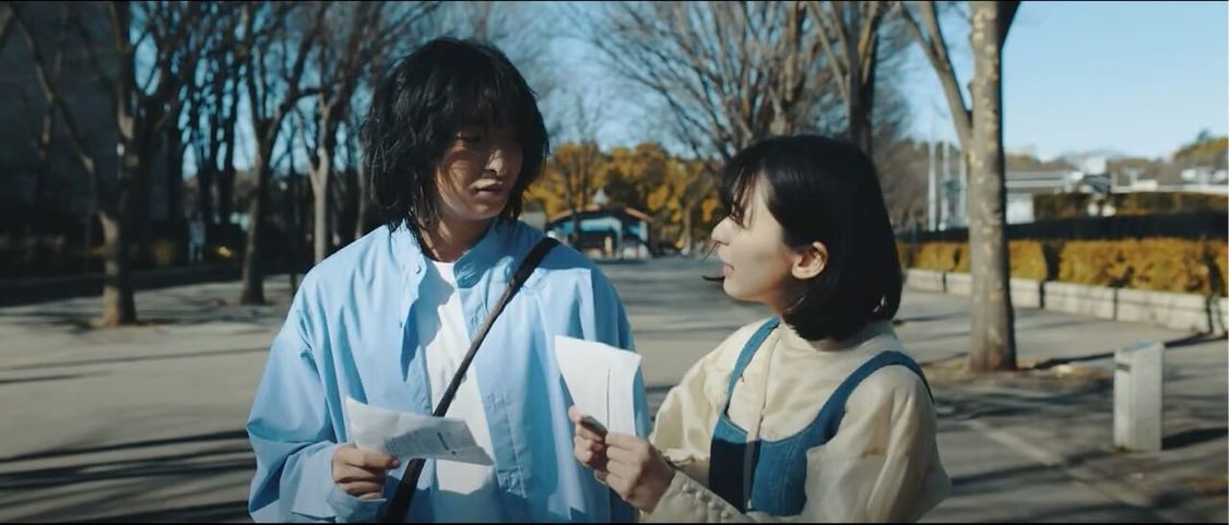 レイリ「ぼくとキミのものがたり」MVより