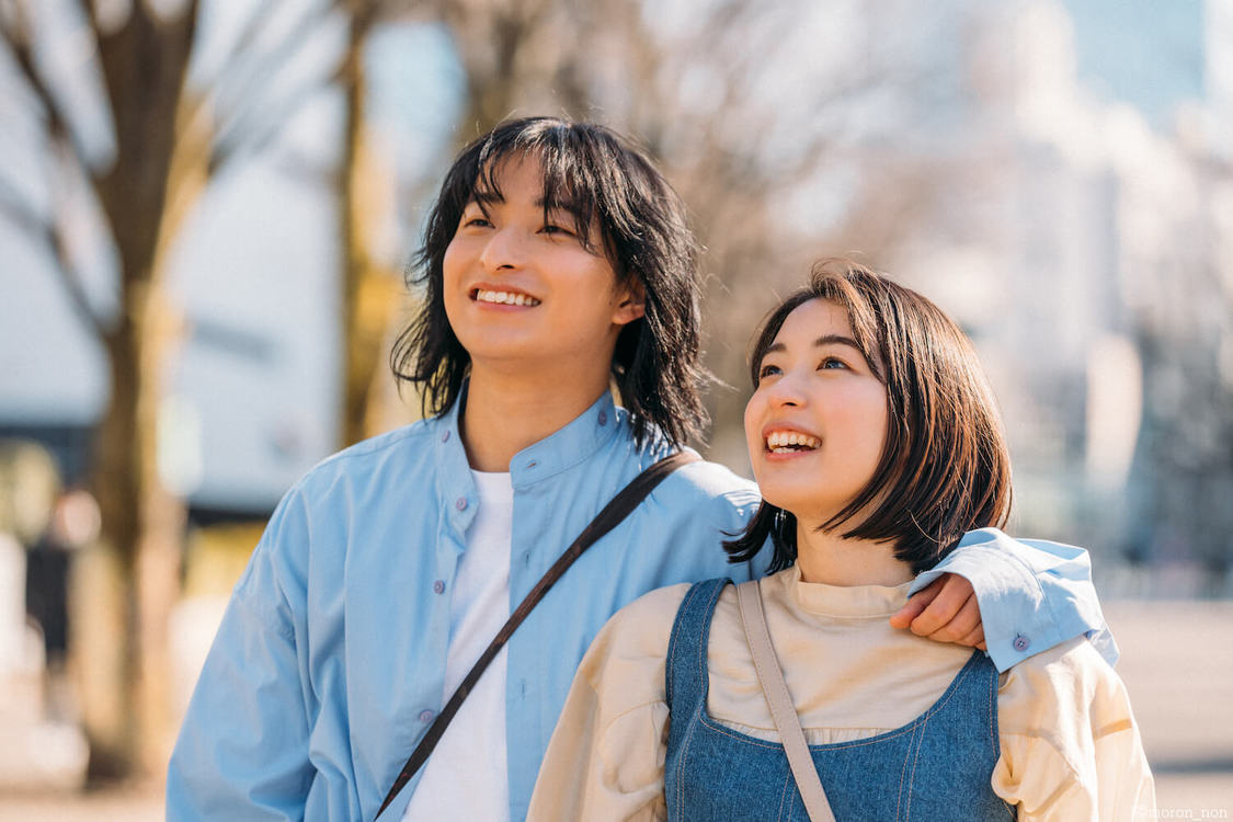 レイリ「ぼくとキミのものがたり」MVより