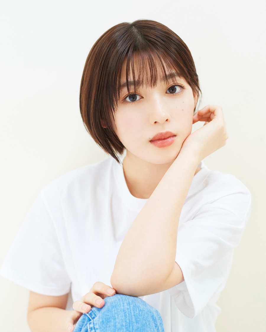 白石聖（吉沢みづき役／外務省国際協力局国別開発協力第一課）