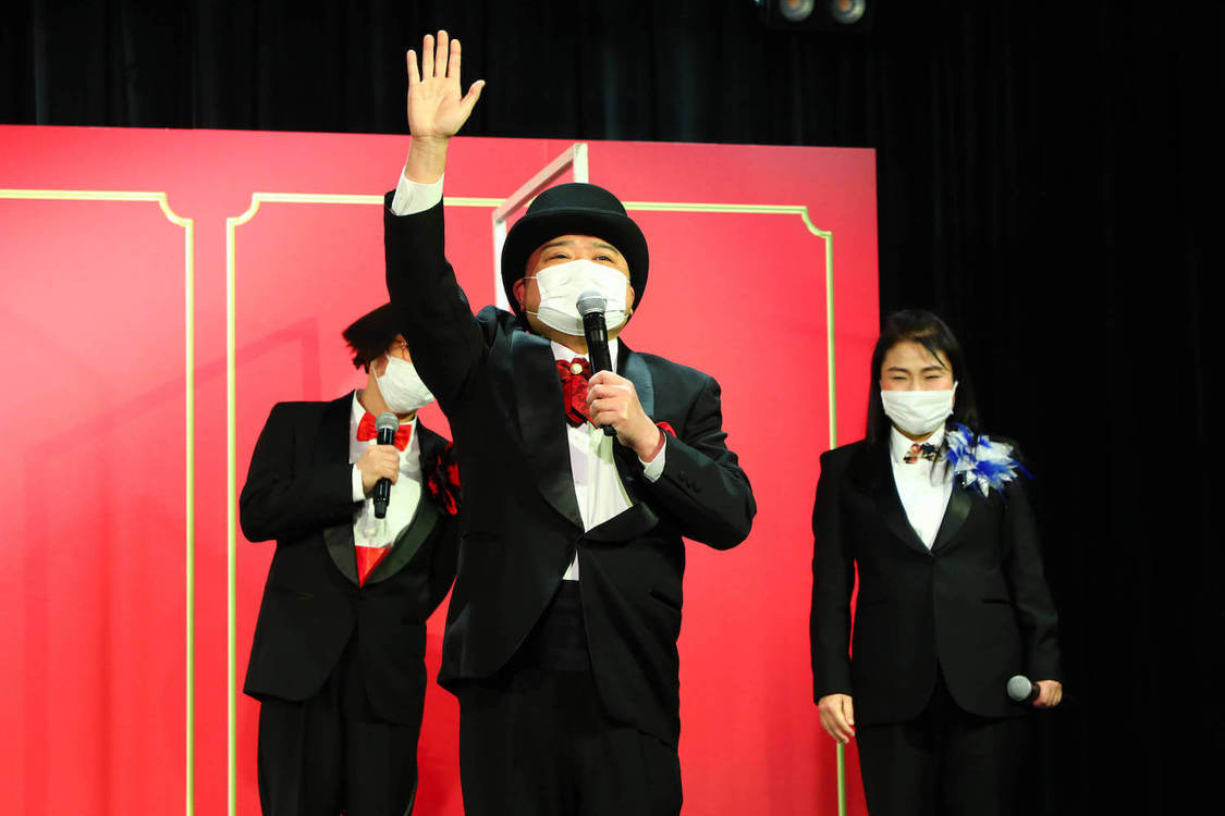 吉本新喜劇＜ぐれいてすと な 笑まん＞開催発表会見（2022年3月10日）