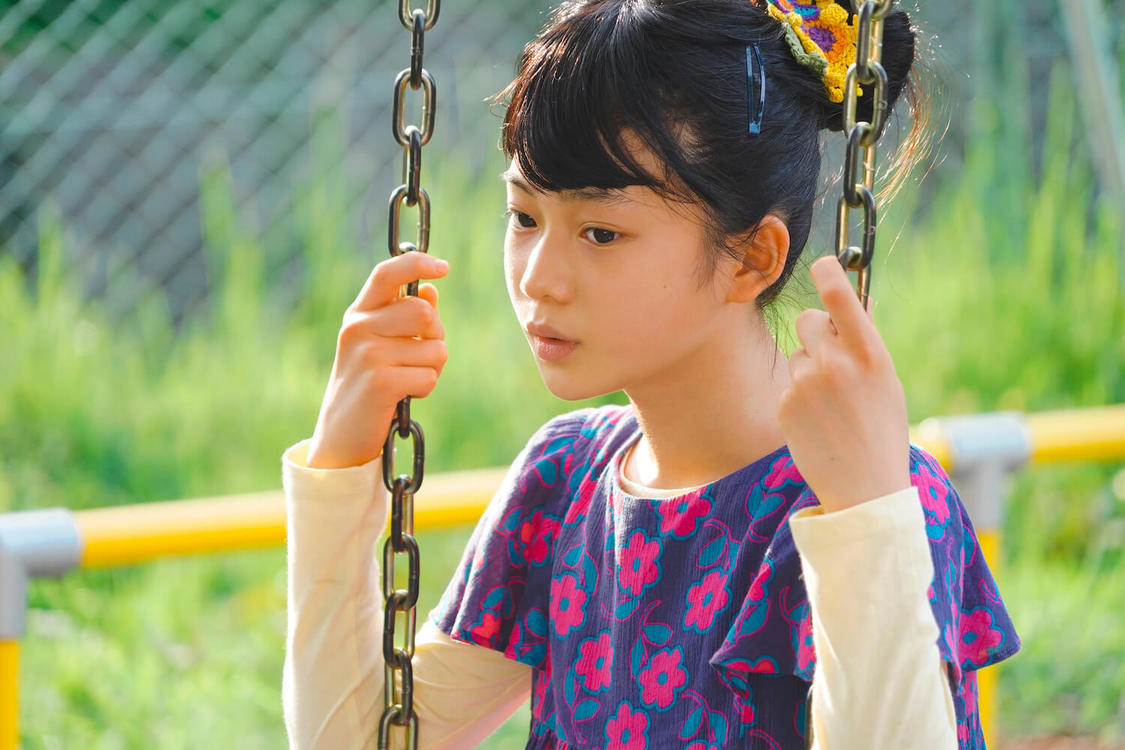 映画『流浪の月』場面写真（©2022「流浪の月」製作委員会）