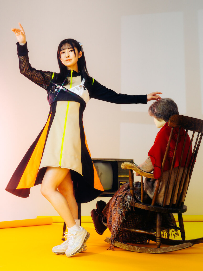 内山結愛（RAY）