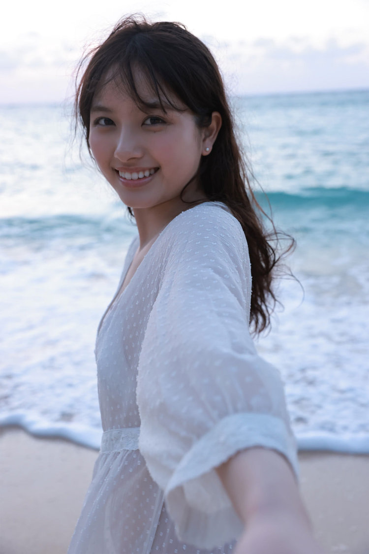 『SPA!デジタル写真集 大和田南那「圧倒的彼女」』より