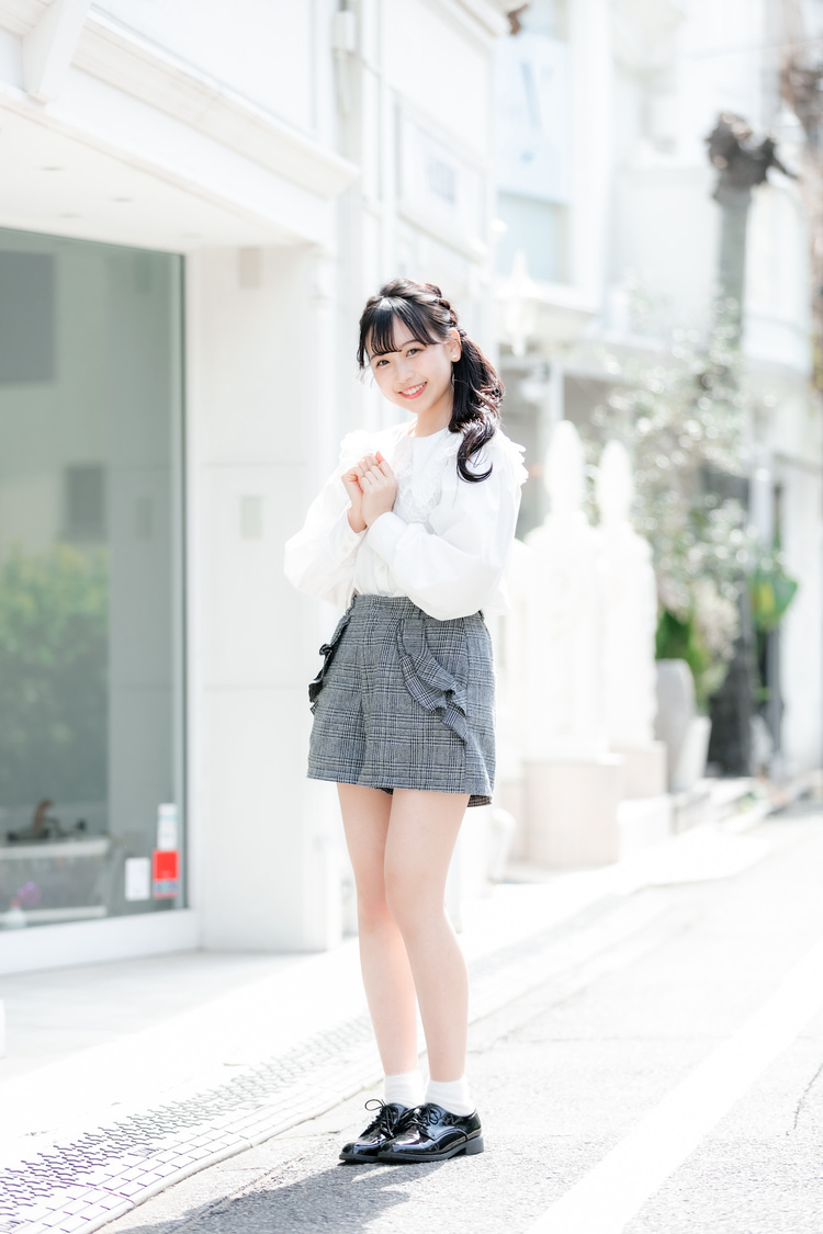 松本かれん（FRUITS ZIPPER）