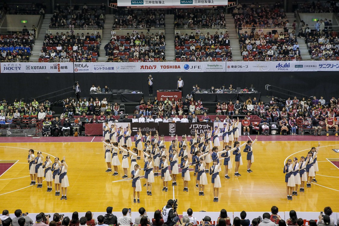 ラストアイドル　B.LEAGUE＜川崎ブレイブサンダース vs レバンガ北海道＞ハーフタイムショー