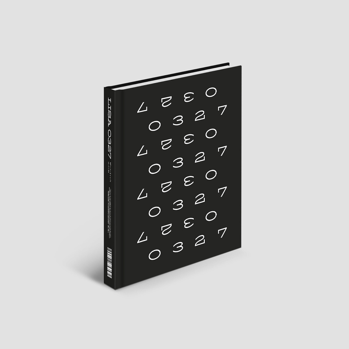 『LISA 0327 PHOTOBOOK VOL.03』カバー