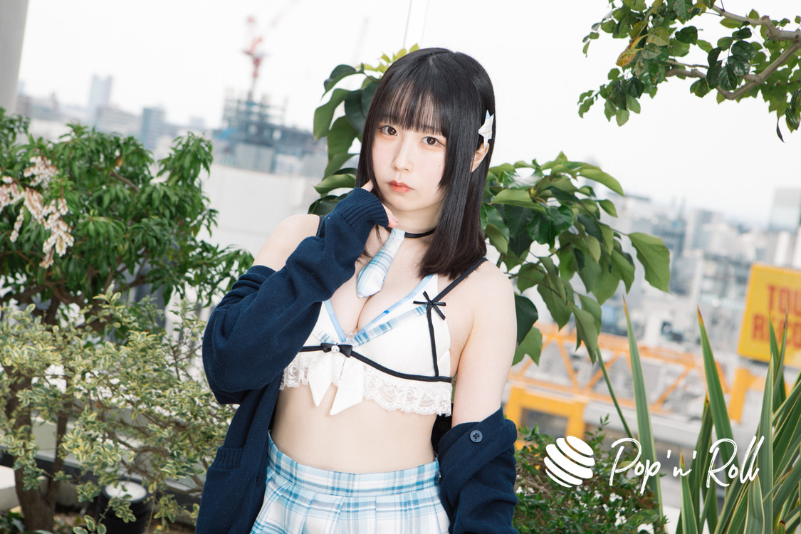 なの.com（#ペンタプリズム）＜春のTGIF ONLINE 2022＞水着グラビア撮り下ろしフォト（3月23日）