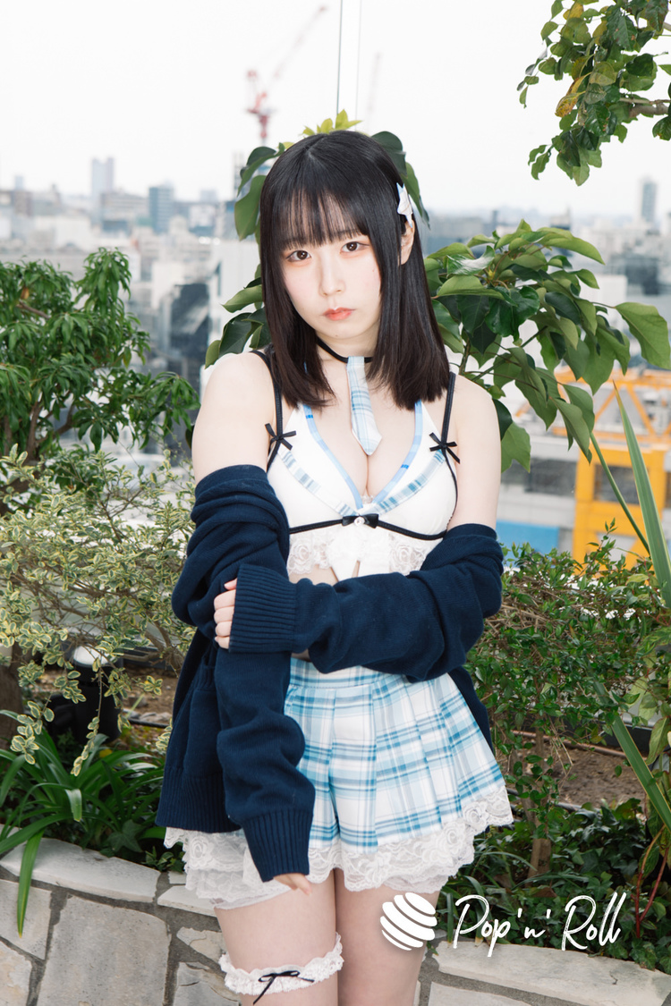 なの.com（#ペンタプリズム）＜春のTGIF ONLINE 2022＞水着グラビア撮り下ろしフォト（3月23日）