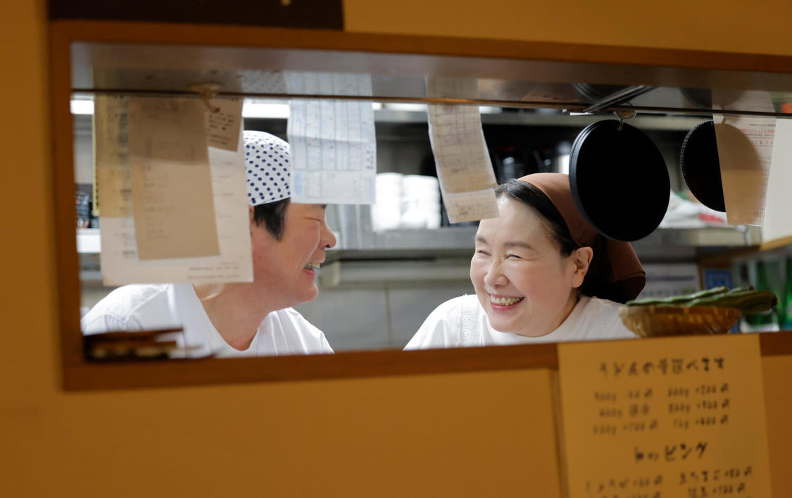 ドラマ『黙食女子 2022春SP』第2話場面写真