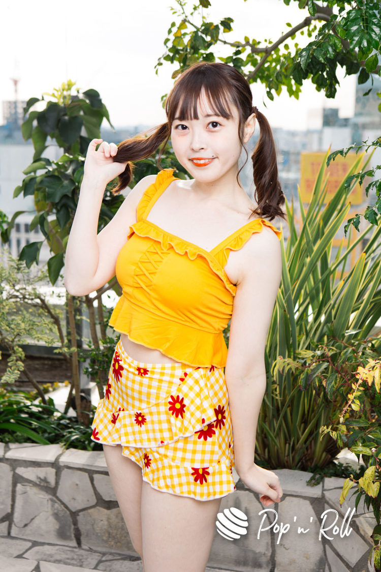 秋吉真衣（Teamくれれっ娘！）＜春のTGIF ONLINE 2022＞水着グラビア撮り下ろしフォト（3月24日）