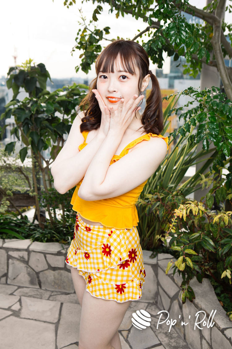 秋吉真衣（Teamくれれっ娘！）＜春のTGIF ONLINE 2022＞水着グラビア撮り下ろしフォト（3月24日）