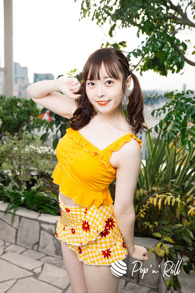 秋吉真衣（Teamくれれっ娘！）＜春のTGIF ONLINE 2022＞水着グラビア撮り下ろしフォト（3月24日）