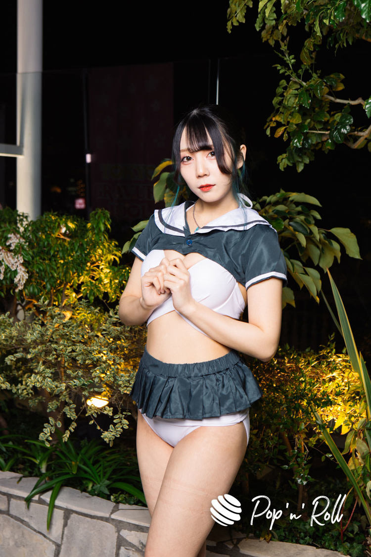 小鳥遊彩花（81moment）＜春のTGIF ONLINE 2022＞水着グラビア撮り下ろしフォト（3月24日）