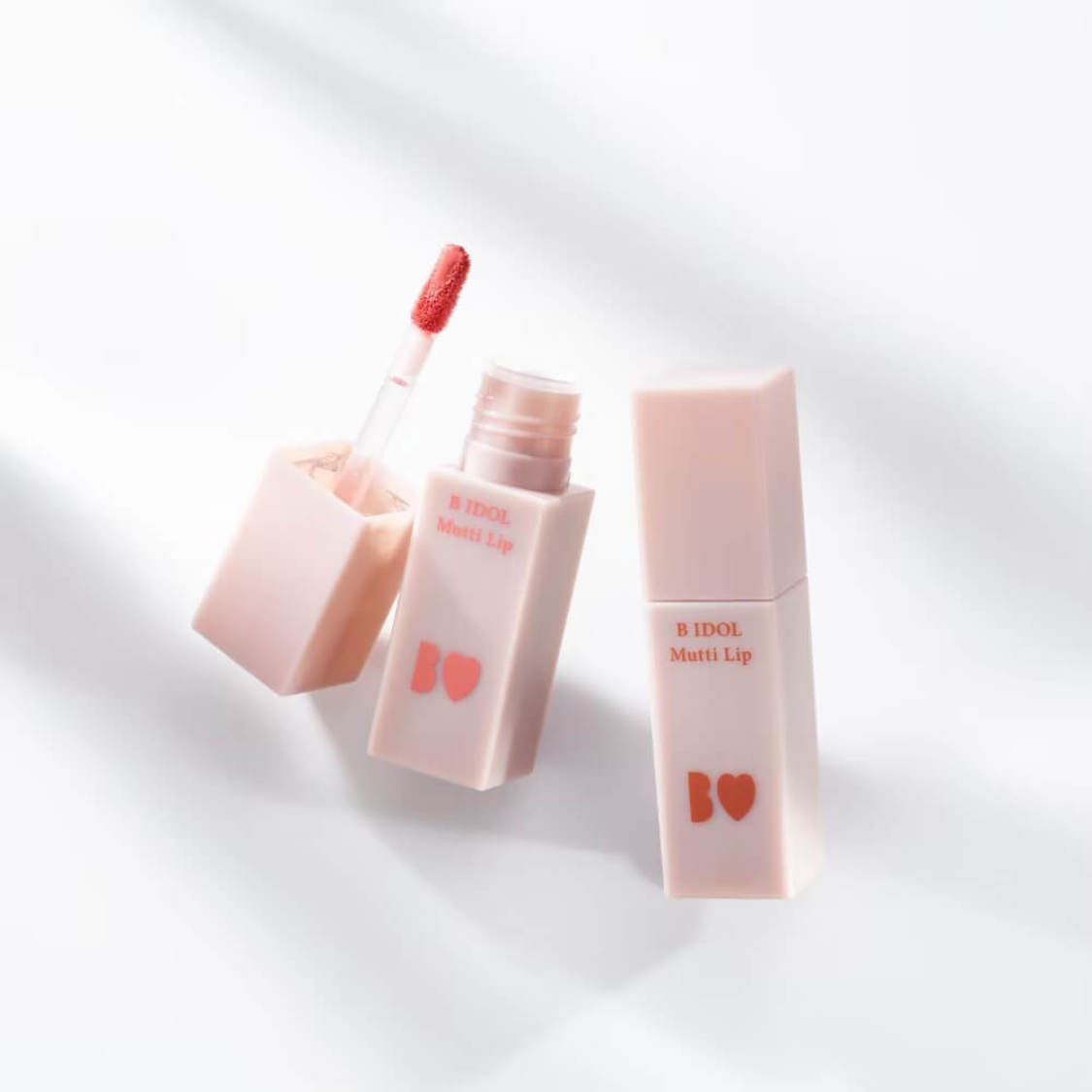 「むっちリップ」（全2種）