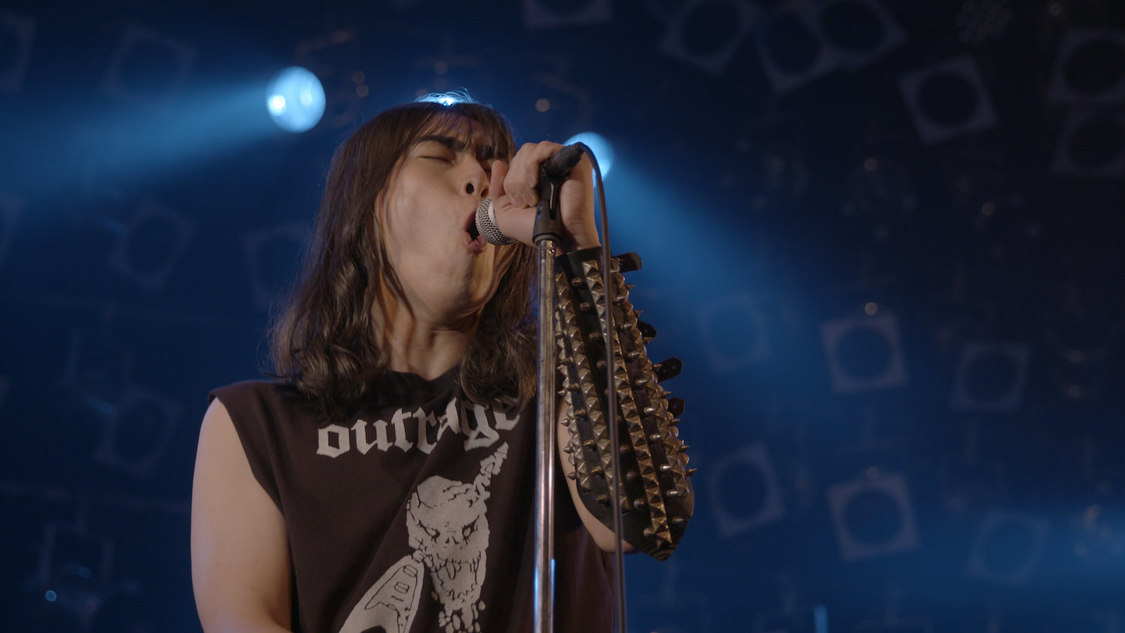 映画『鋼音色の空の彼方へ』場面写真（©2022「鋼音色の空の彼方へ」製作委員会）