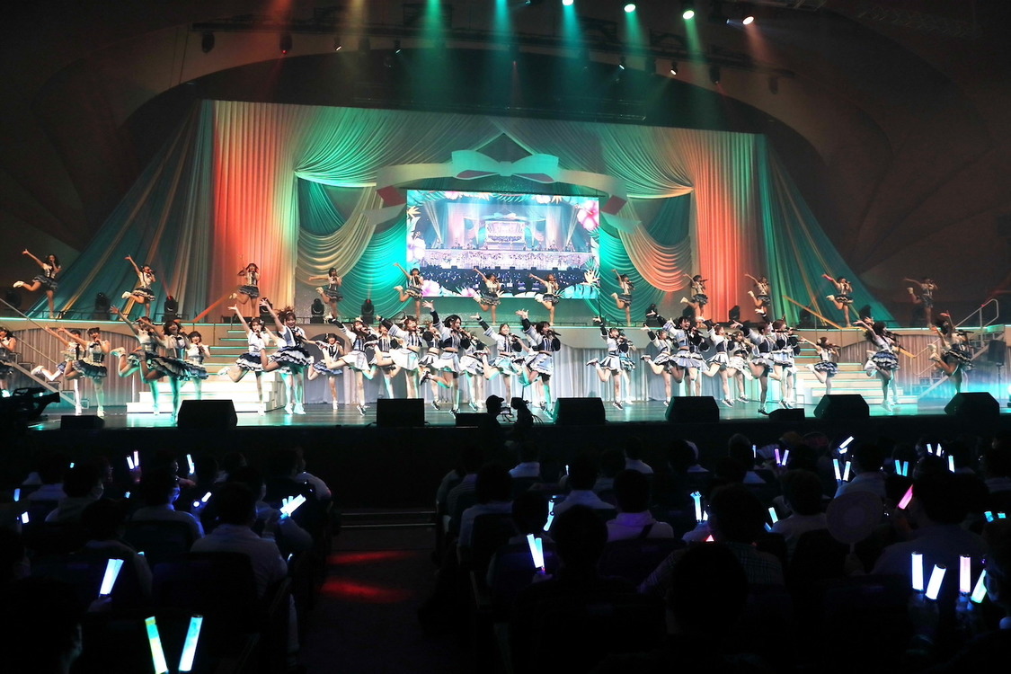 ＜大場美奈卒業コンサート＠パシフィコ横浜 Day1〜卒業してもずっと可愛くてすみません〜＞パシフィコ横浜国立大ホール（2022年4月1日）©2022 Zest, Inc. / AEI