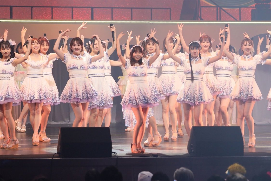 ＜大場美奈卒業コンサート＠パシフィコ横浜 Day1〜卒業してもずっと可愛くてすみません〜＞パシフィコ横浜国立大ホール（2022年4月1日）©2022 Zest, Inc. / AEI