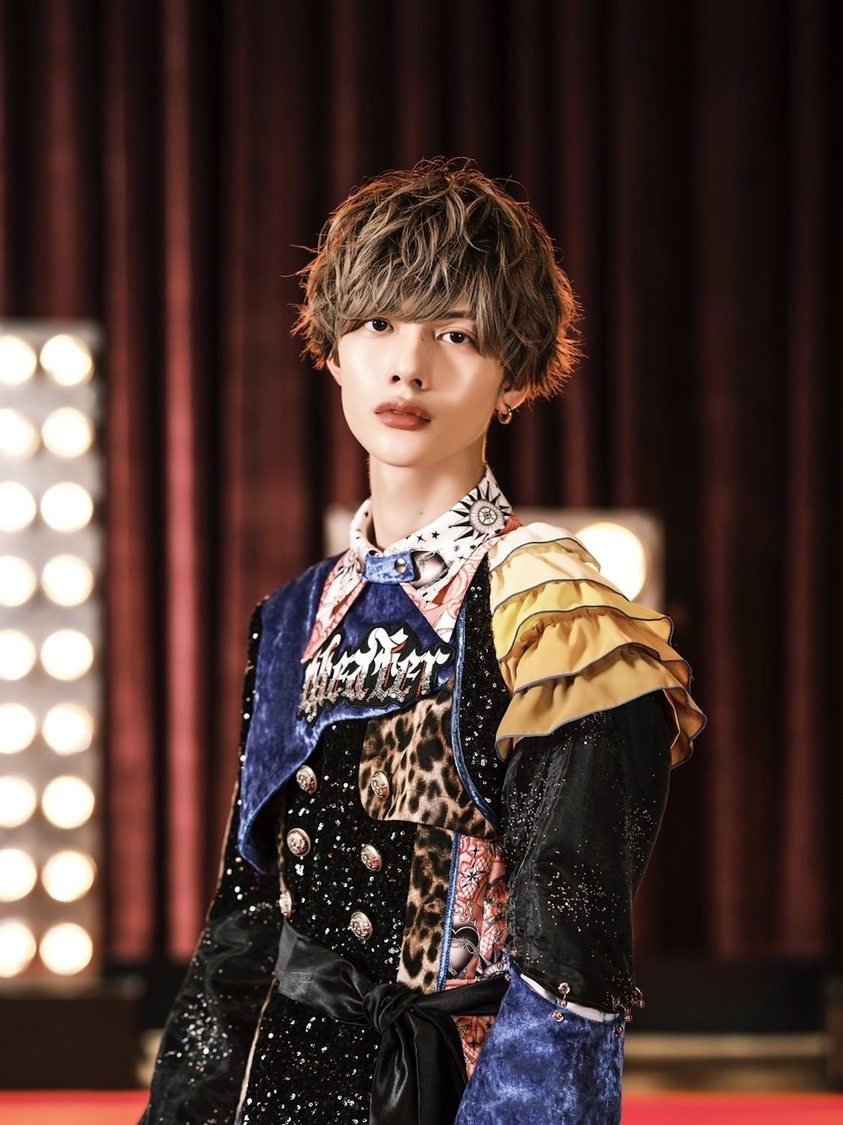 市川慶一郎（ニコル・アスカルト役）