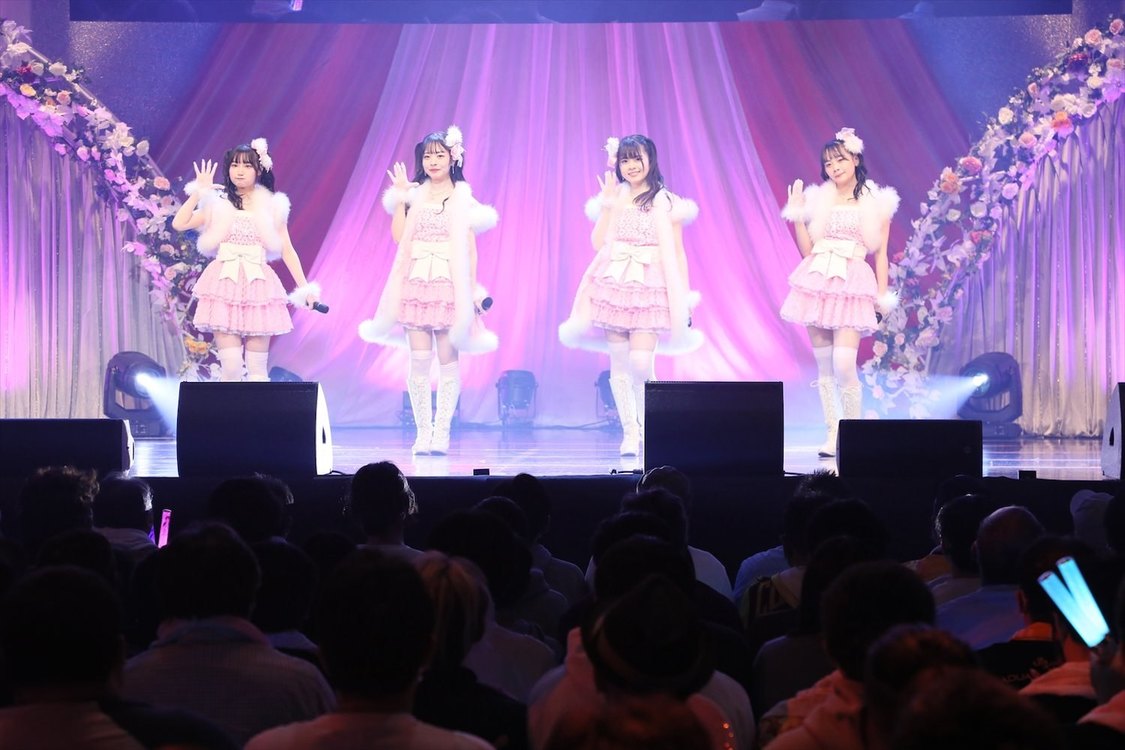 ＜大場美奈卒業コンサート＠KT Zepp Yokohama Day2〜明日、晴れたらいいのにな〜＞KT Zepp Yokohama（2022年4月2日／©2022 Zest, Inc. / AEI）