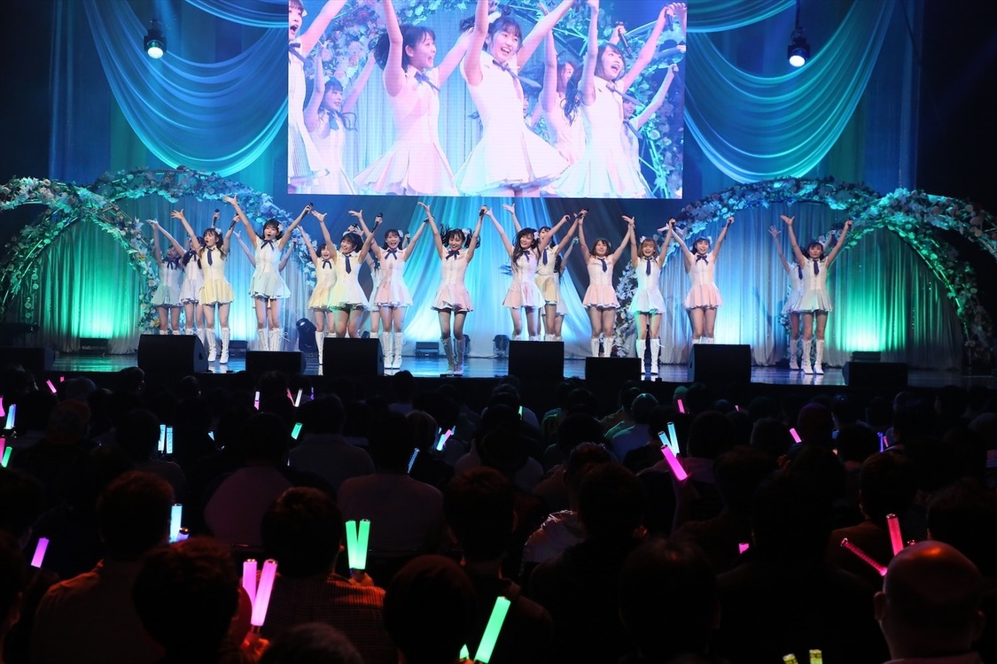 ＜大場美奈卒業コンサート＠KT Zepp Yokohama Day2〜明日、晴れたらいいのにな〜＞KT Zepp Yokohama（2022年4月2日／©2022 Zest, Inc. / AEI）