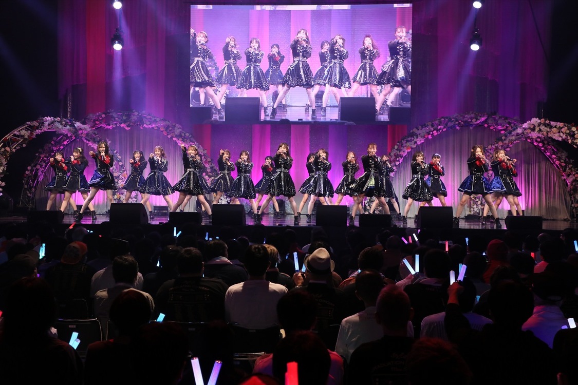 ＜大場美奈卒業コンサート＠KT Zepp Yokohama Day3〜るんるん、30歳のおたんじょうび会〜＞［昼公演］KT Zepp Yokohama（2022年4月3日）／©2022 Zest, Inc. / AEI