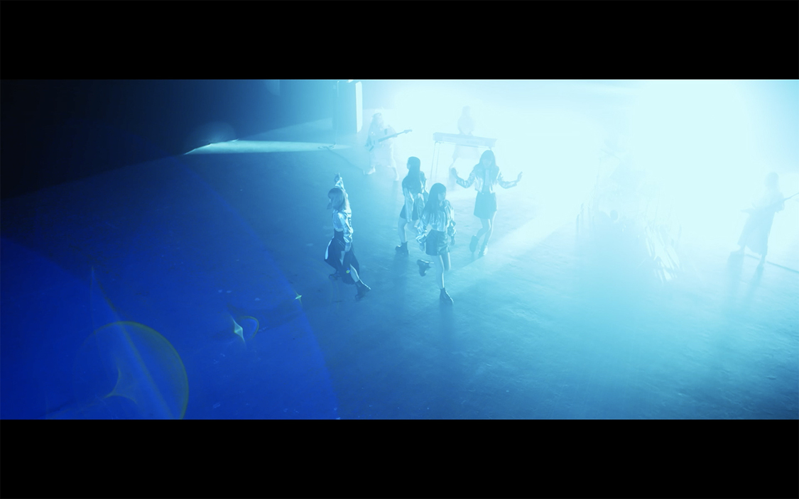 「PROJECTION」MVより