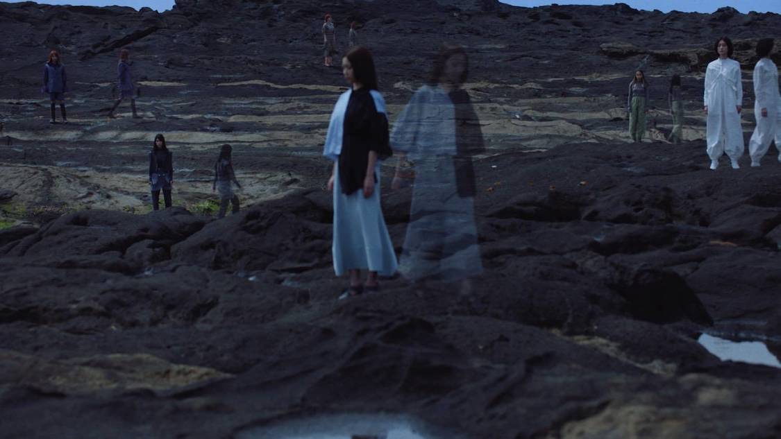 EMPiRE「ねぇ」MVより