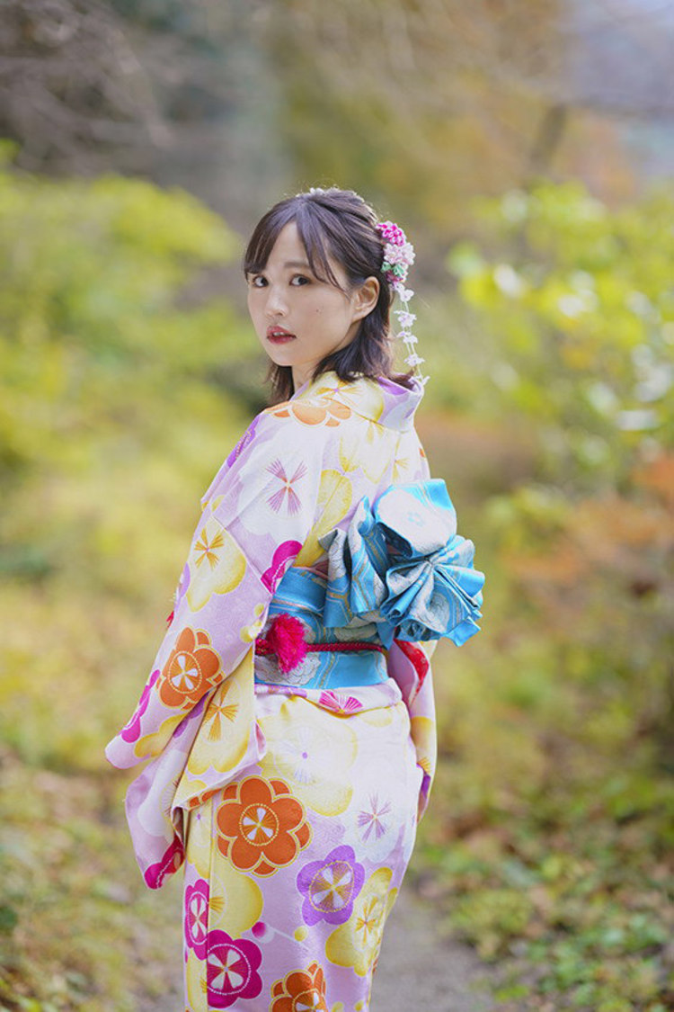 『古賀成美カレンダー』より