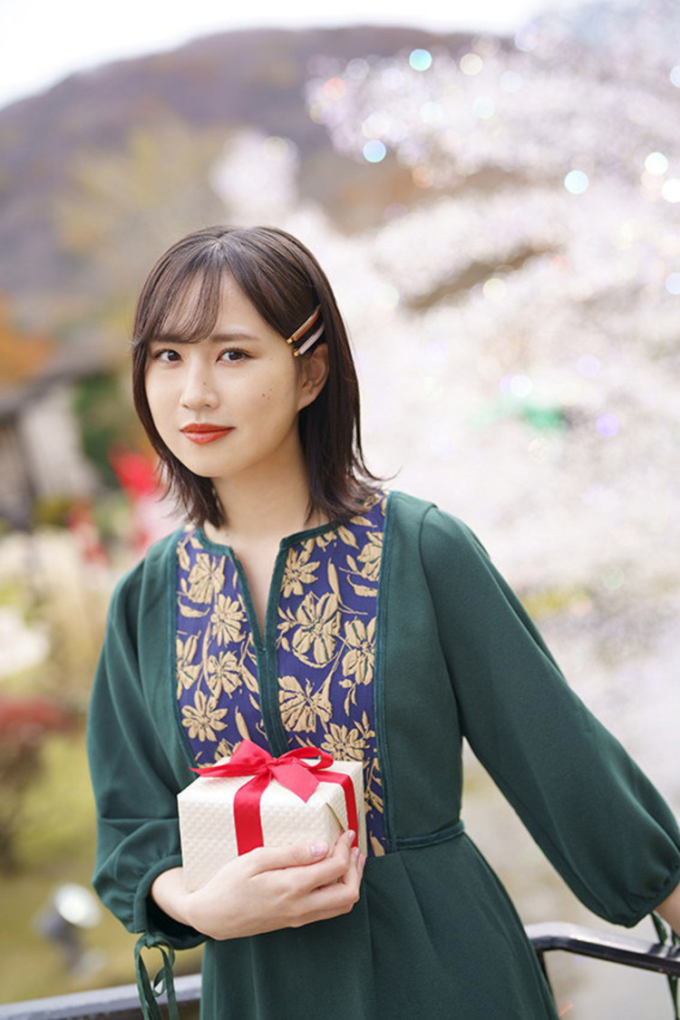 『古賀成美カレンダー』より