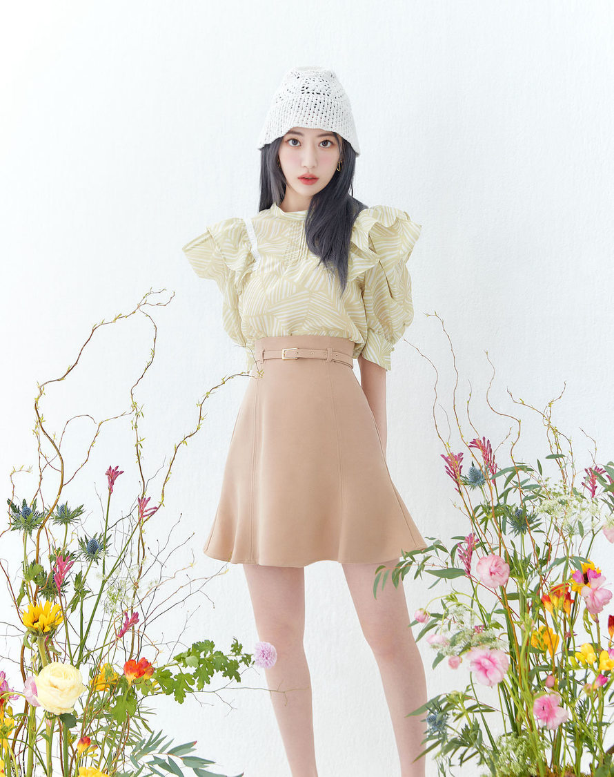 skirt-like short pants