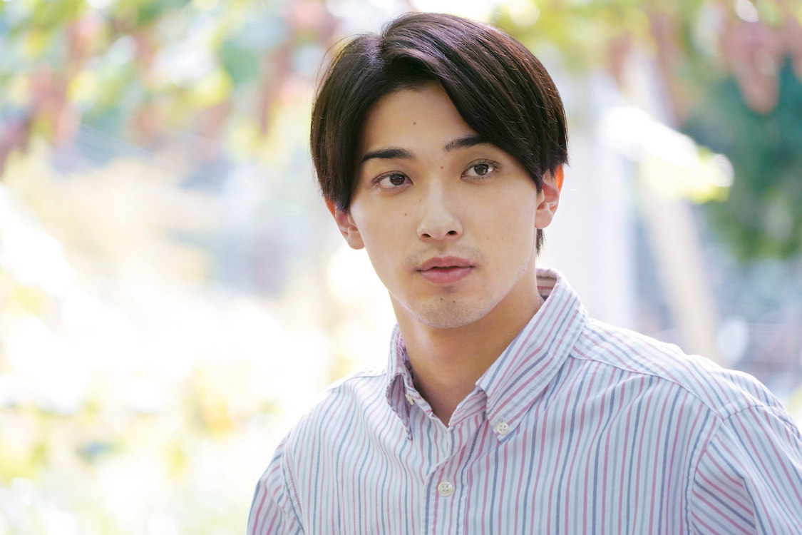 映画『流浪の月』場面写真（©2022「流浪の月」製作委員会）