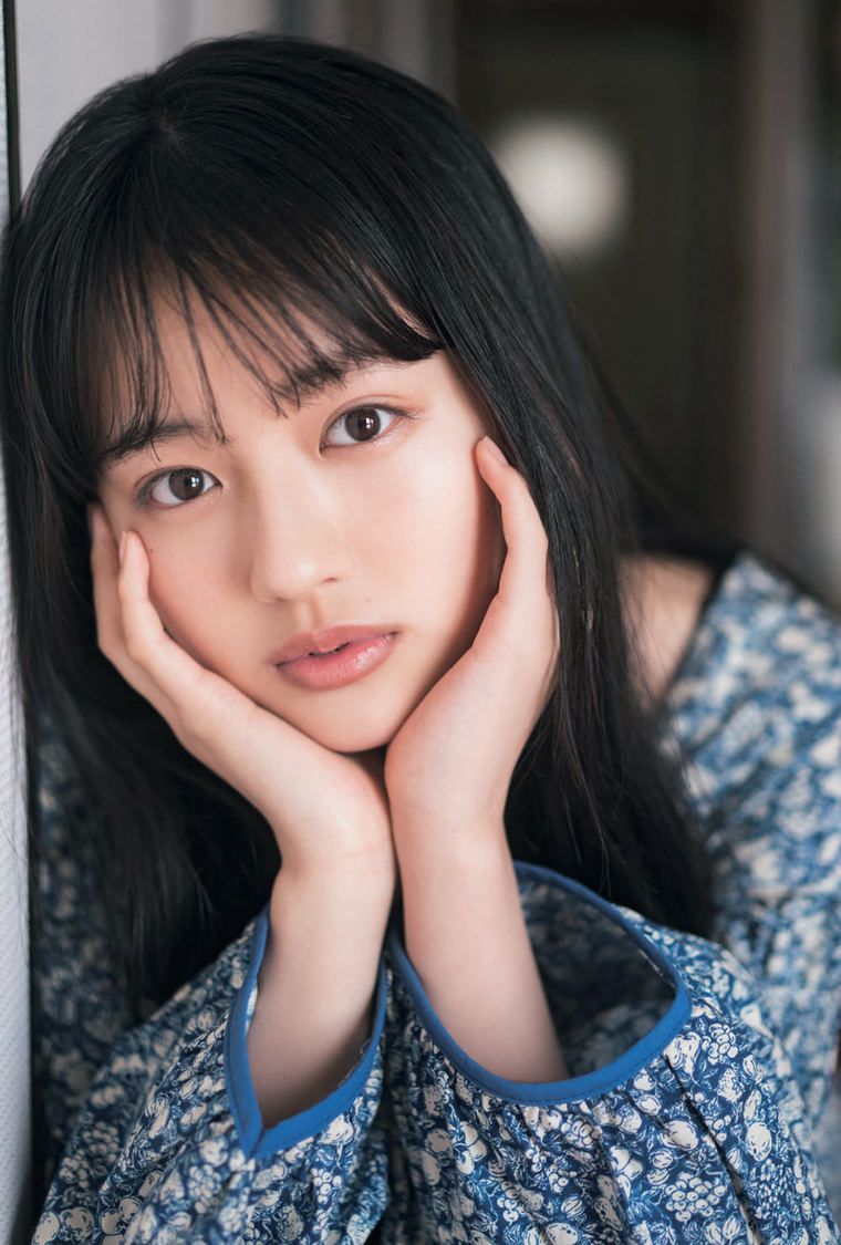 『B.L.T.2022年6月号』セブンネットショッピング購入 特典ポストカード【上坂樹里】