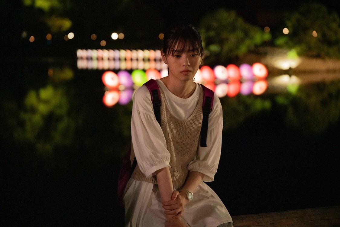 ©秋★枝／集英社・2022 映画「恋は光」製作委員会