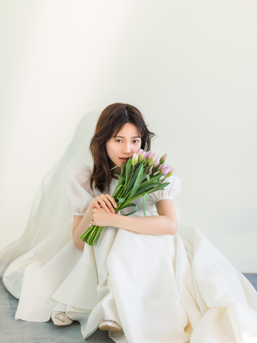 『ゼクシィ国内ウエディング2022 Summer＆Autumn』アザーカット