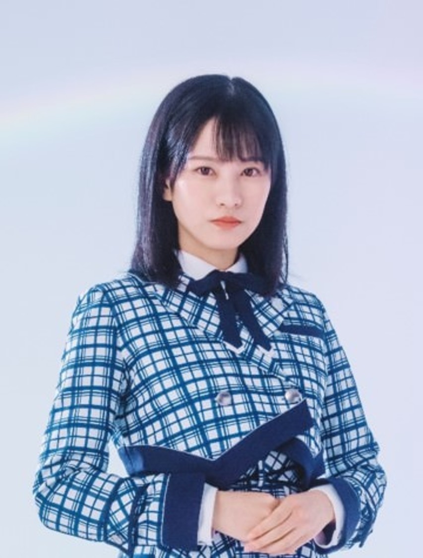 四条月（©22/7 PROJECT）