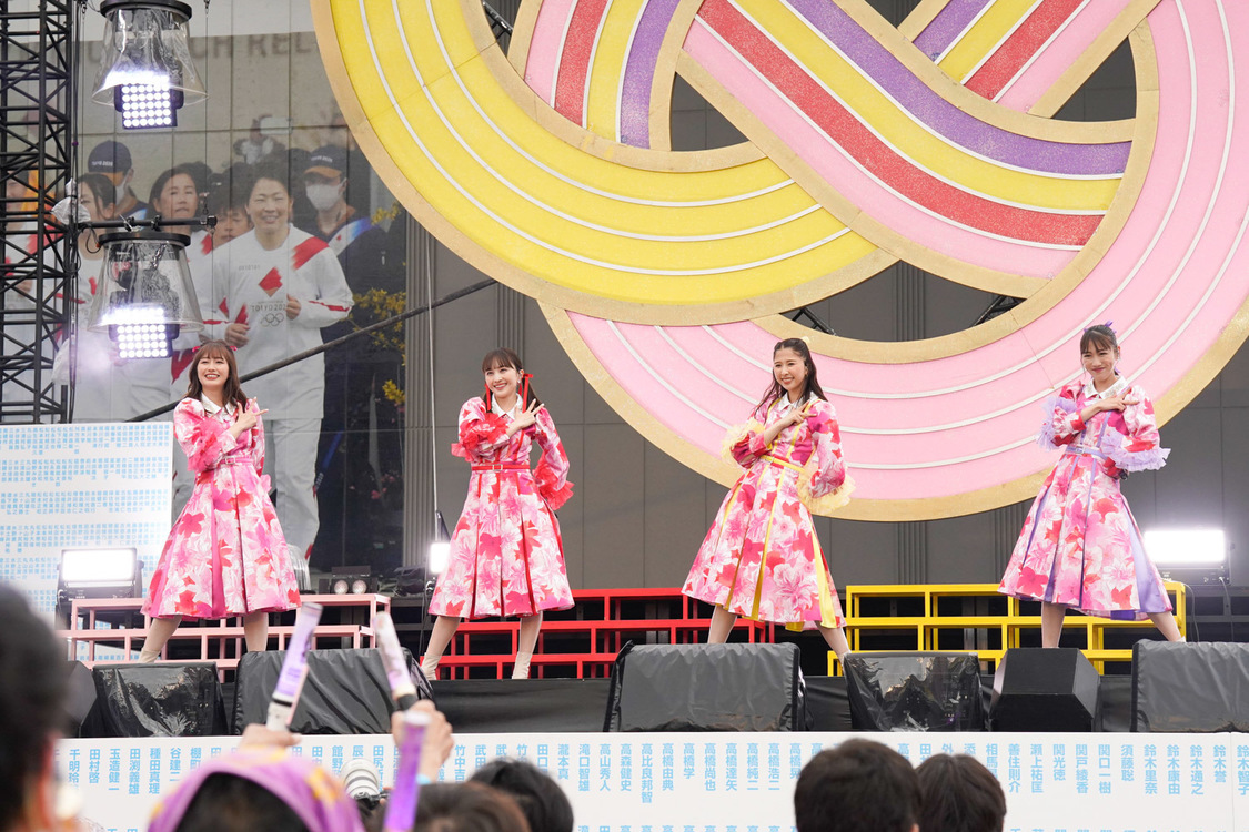 ももいろクローバーZ＜ももクロ 春の一大事2022 ～笑顔のチカラ つなげるオモイ in 楢葉・広野・浪江 三町合同大会～＞｜福島・J-VILLAGE（2022年4月24日）／撮影：上飯坂一、増田慶