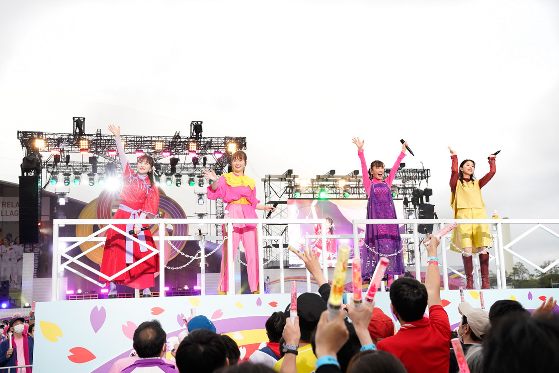 ももいろクローバーZ＜ももクロ 春の一大事2022 ～笑顔のチカラ つなげるオモイ in 楢葉・広野・浪江 三町合同大会～＞｜福島・J-VILLAGE（2022年4月24日）／撮影：上飯坂一、増田慶