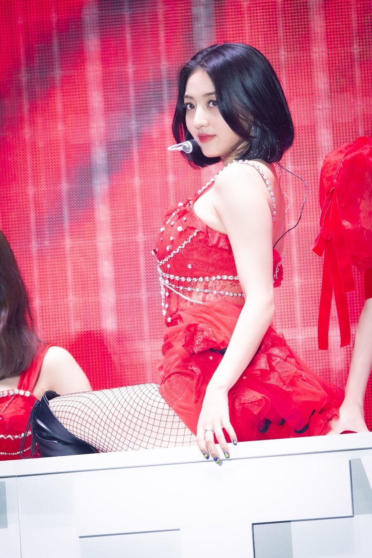 ＜TWICE 4TH WORLD TOUR 'III' IN JAPAN＞東京ドーム（2022年4月25日／撮影：田中聖太郎）