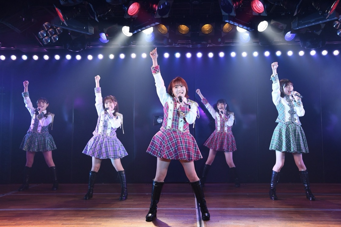 AKB48 浅井七海チームB＜アイドルの夜明け＞公演｜AKB48劇場（2022年4月29日）／(C)AKB48