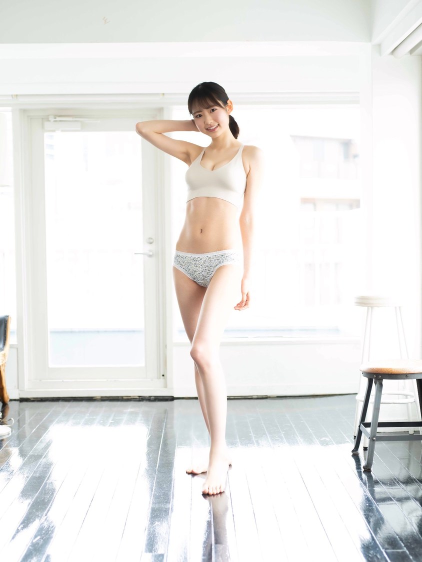 八伏紗世（撮影：佐賀章広（C）月刊エンタメ）