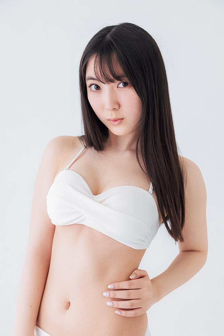 日野杏香（（C）市田智之／長坂澪（秋田書店））