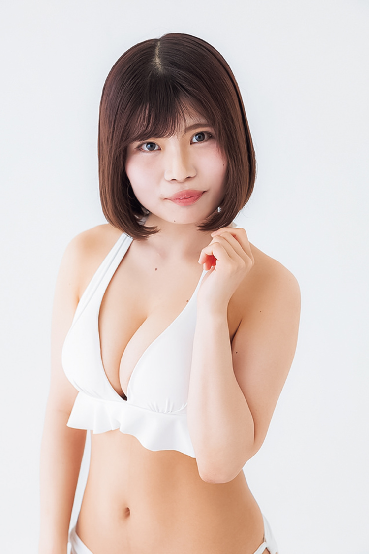 小日向穂乃花（（C）市田智之／長坂澪（秋田書店））