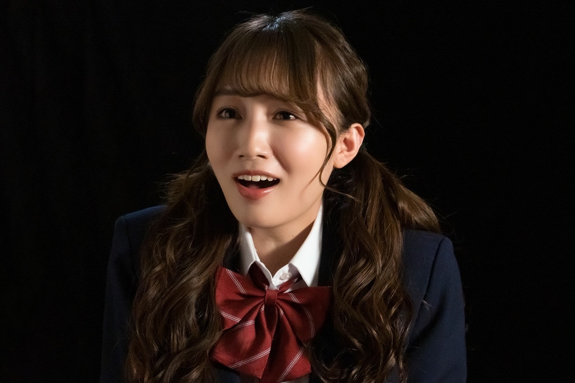 黒木ひかり『メンタル強め美女白川さん』Ⓒ「メンタル強め美女白川さん」